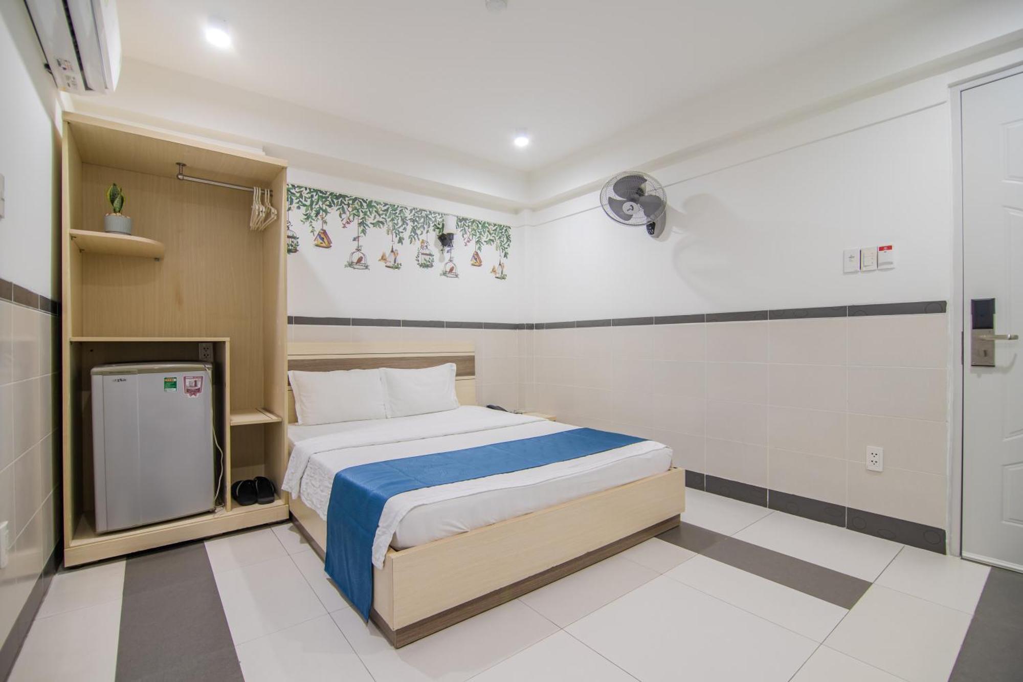 Bin Bin Hotel 5 - Near Lotte Mart D7 Cidade de Ho Chi Minh Exterior foto